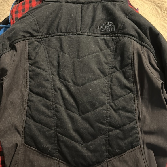The North Face black jacket - Picture 3 of 5